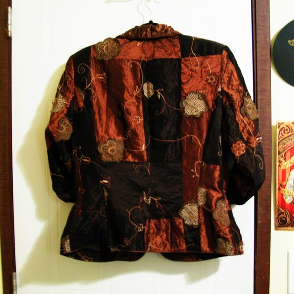 DARK BROWNS PATCHWORK EMBROIDERY DINNER JACKET 8 - Picture 4 of 5